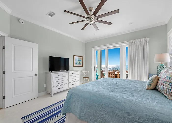 Crews Quarters By Gsvr - Beachfront With Expanded Pool & Porch - Free Activities And Golf *