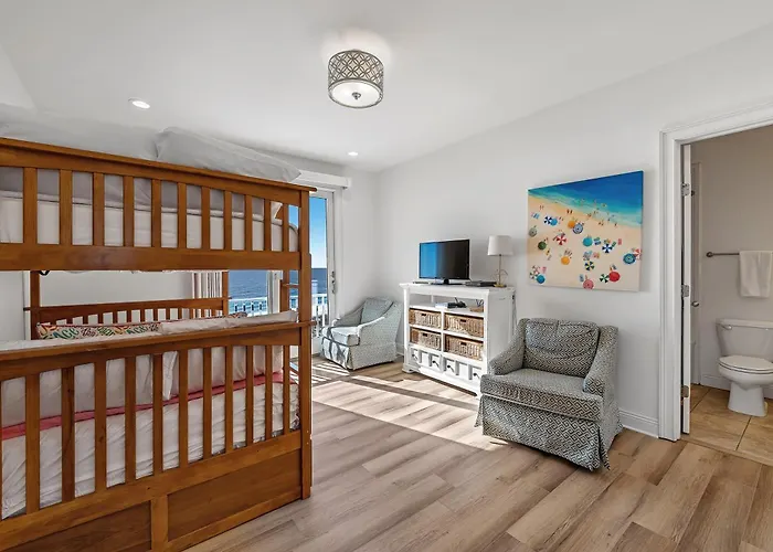 Crews Quarters By Gsvr - Beachfront With Expanded Pool & Porch - Free Activities And Golf *