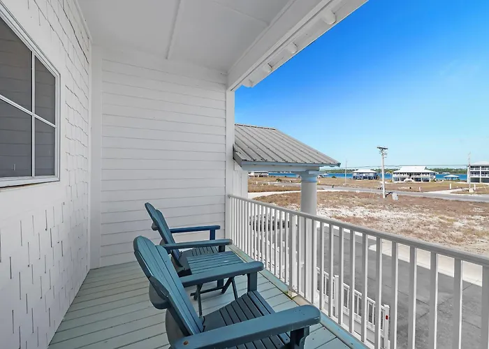 Crews Quarters By Gsvr - Beachfront With Expanded Pool & Porch - Free Activities And Golf *
